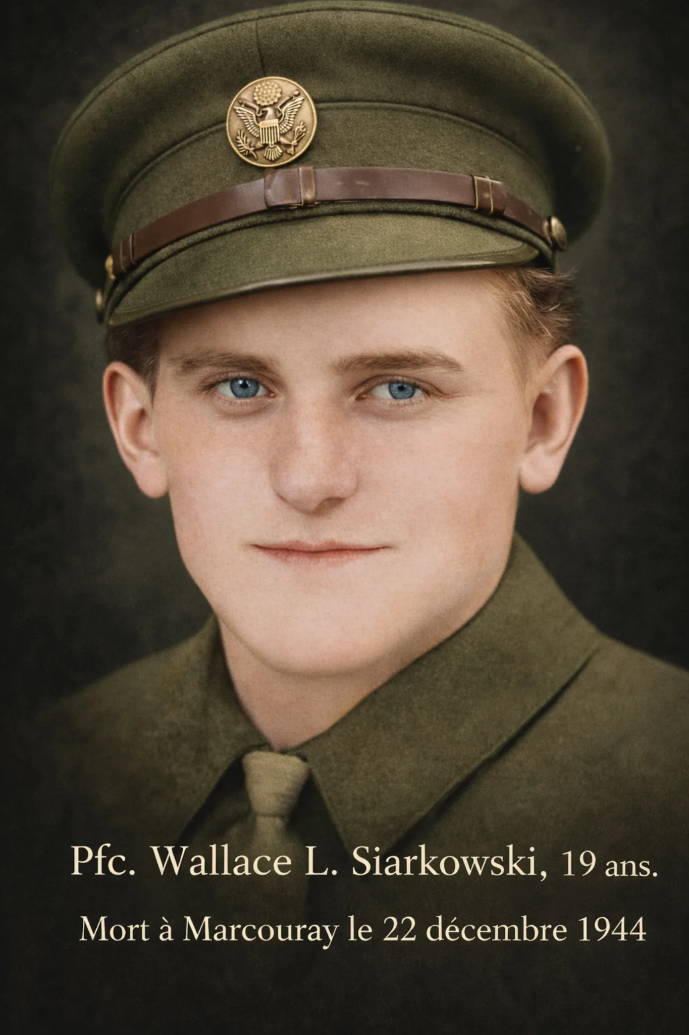 Plaque commémorative de PFC Wallace Siarkowski, tombé à Marcouray en décembre 1944