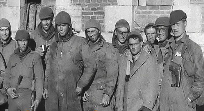 Hogans 400 · SOY 26 décembre 1944